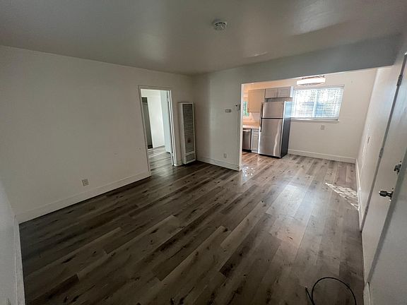 3rd image of 1621 W St #1