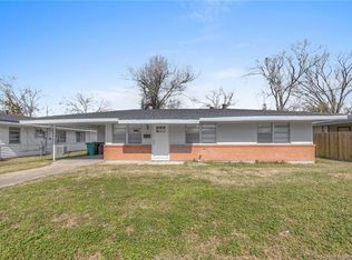 1313 Clover Dr, Lake Charles, LA 70607