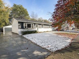 8915 17th Ave, Kenosha, WI 53143