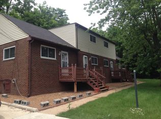 24 Gerri Ann Dr, Belleville, IL 62220