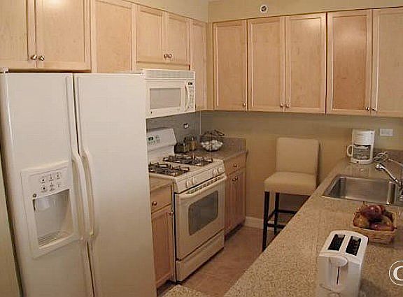 3rd image of 333 E 102nd St APT 810