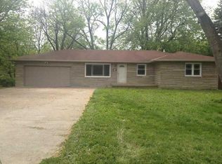216 S 17th Ave, Beech Grove, IN 46107