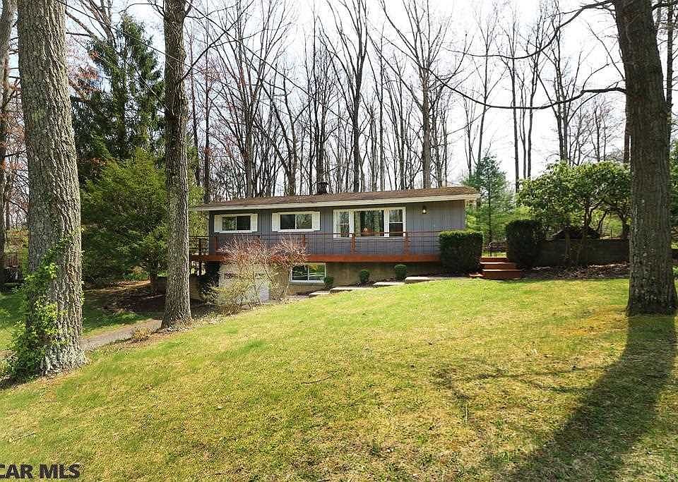 1st image of 1988 Highland Dr