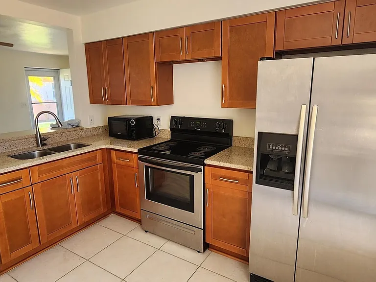 205 Cleveland Ave #1 — Photo 6