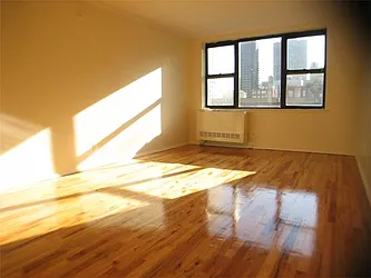 Rented by Manhattan Flats