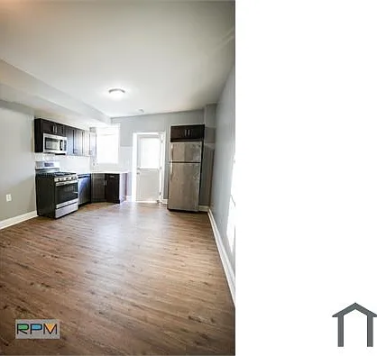 2411 Baker St — Photo 10