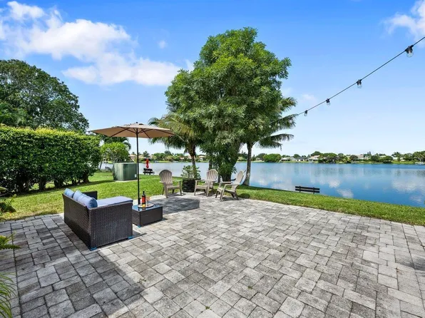 12538 Westhampton Cir, Wellington, FL 33414