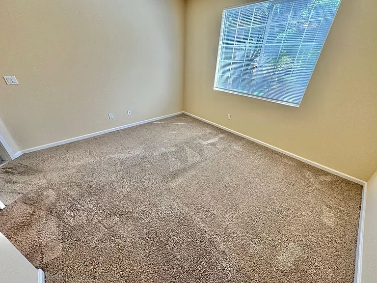 10217 King Henry Ave #101 — Photo 8