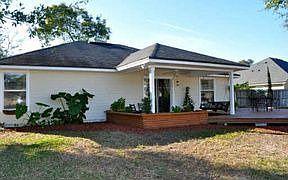 4th image of 86334 Meadowwood Dr