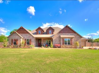 10241 Pine Ridge Rd, Edmond, OK 73025