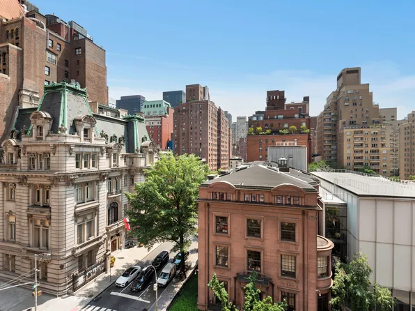 220 Madison Avenue image 1 of 9