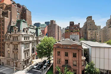 220 Madison Avenue, #8H