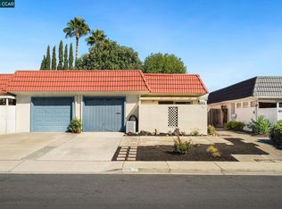 463 Glacier Dr, Martinez, CA 94553