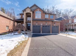 27 Bell Ave, Grimsby, ON L3M1B2