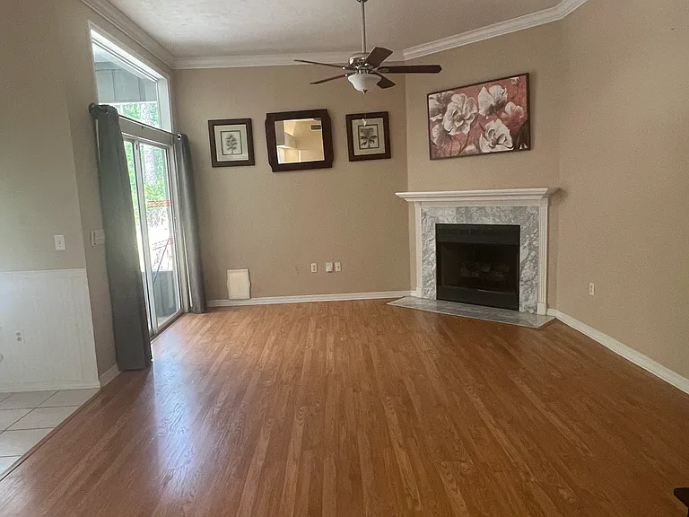NW 68th Ln — Photo 9