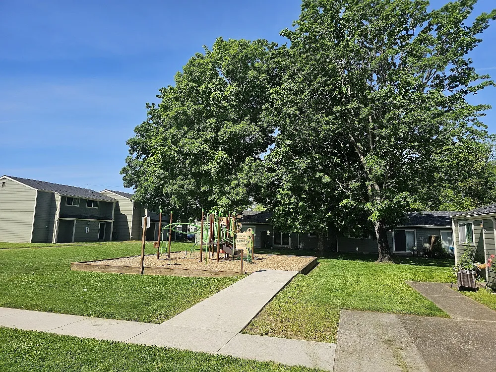 Park Manor — Photo 2