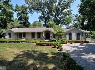 7703 Northdown Rd, Alexandria, VA 22308