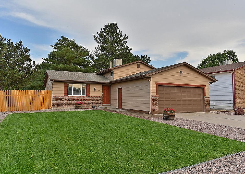 1st image of 66 Pennwood Ln
