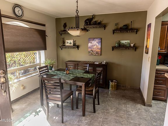 3rd image of 5271 N Tigua Dr