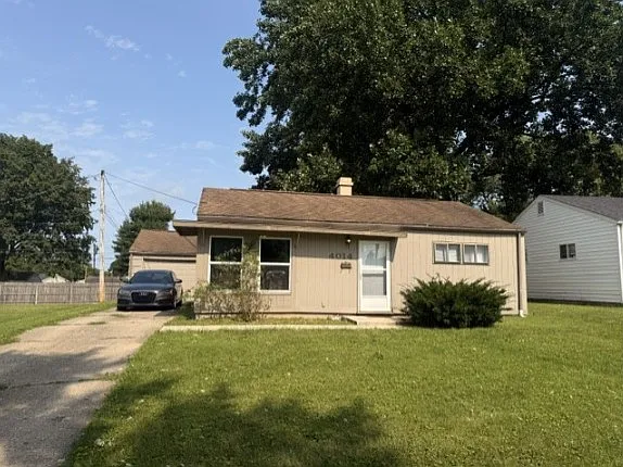 2 bed, 768 sqft, $1,200 — Photo 1