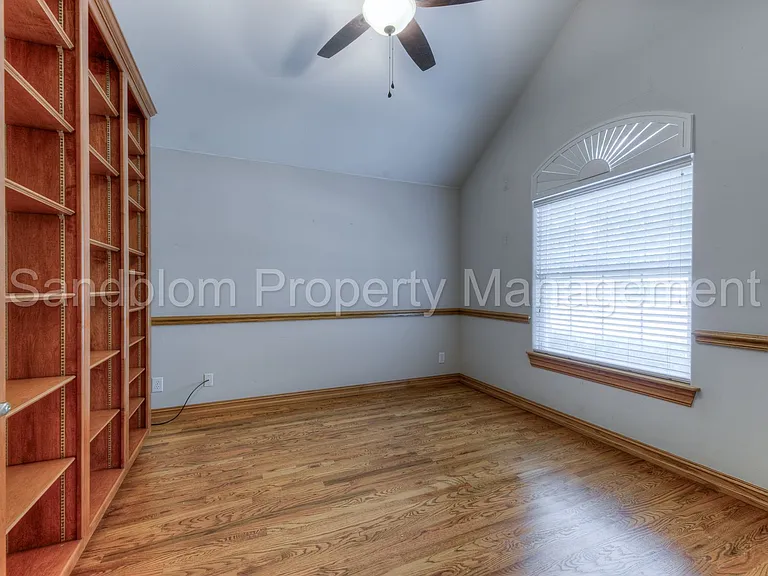 1521 N 20th St — Photo 3
