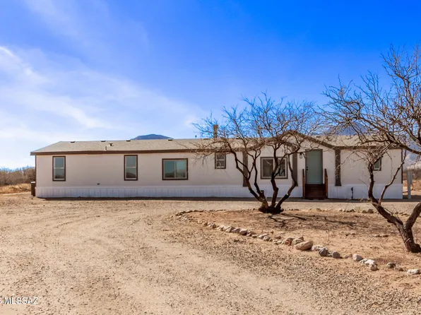 8706 E Aarons Run, Hereford, AZ 85615