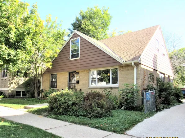 2412 North Cramer ST, Milwaukee, WI 53211