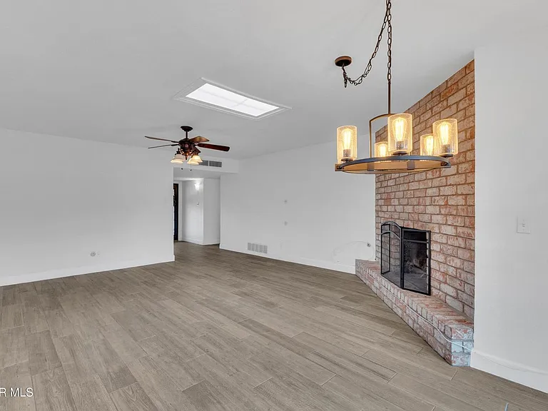 19004 Bremerton Dr — Photo 51