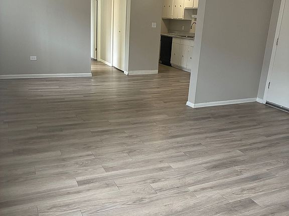 5th image of 68 Garden Ctr APT 101