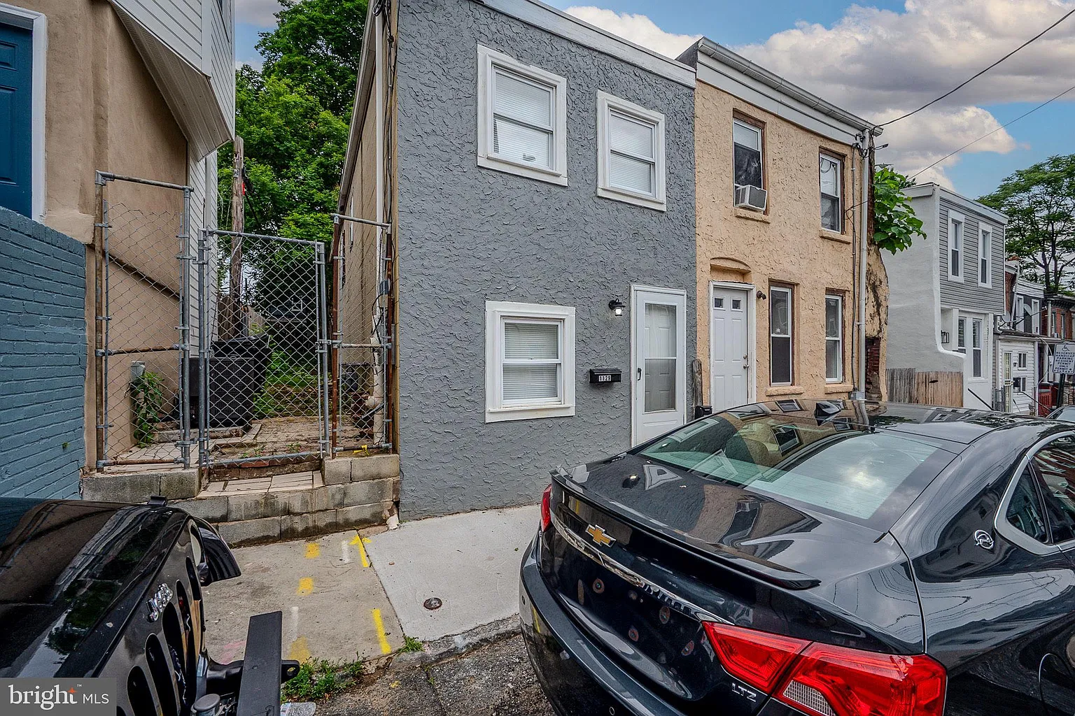 1129 Conrad St photo 1