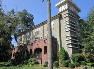 1170 Park West Dr, Charlotte, NC 28209