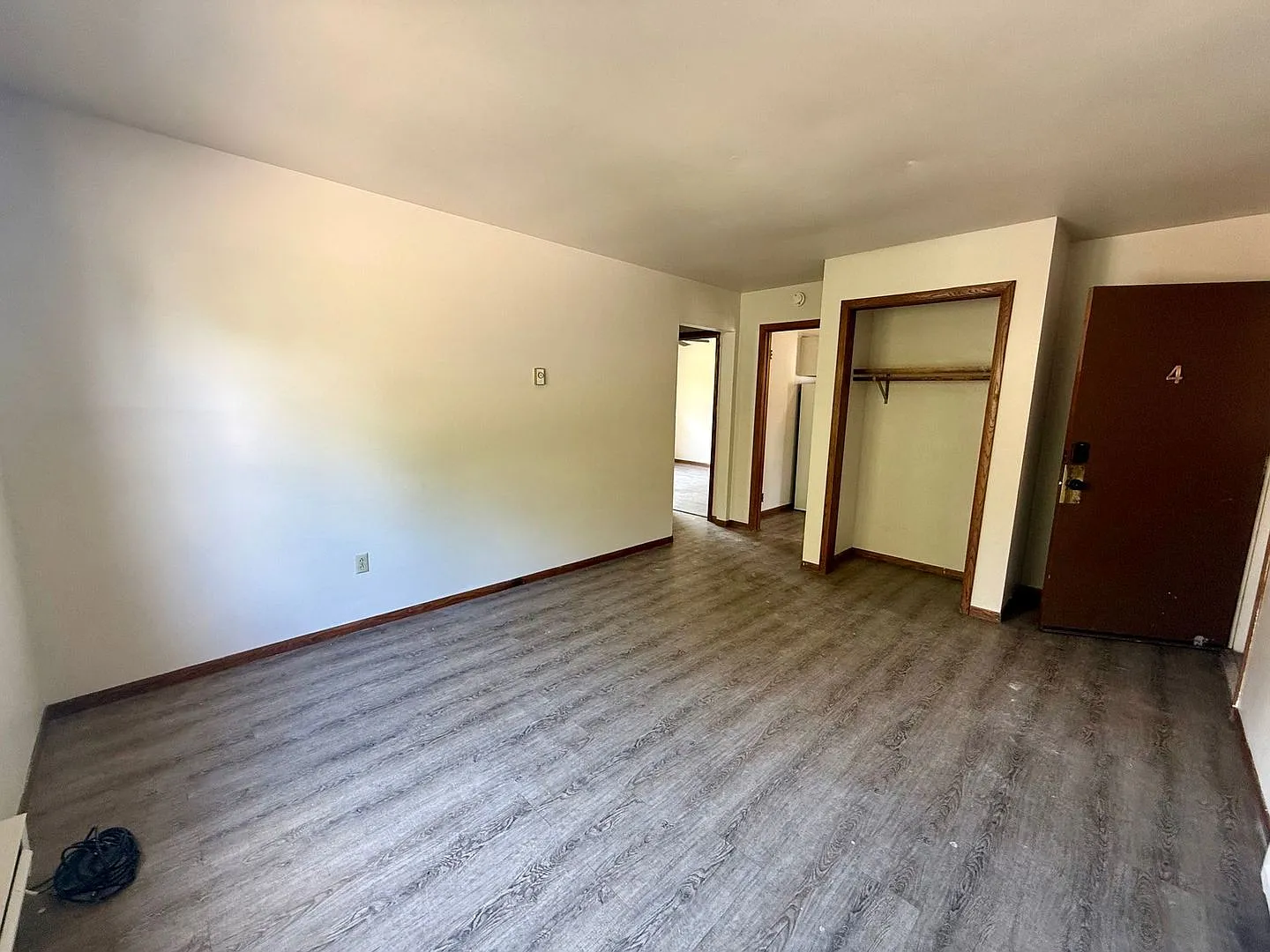 203 E Front St — Photo 4