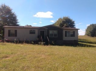 101 Darwin Rd, Starr, SC 29684