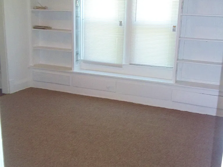 1721 Rosedale Ave — Photo 7