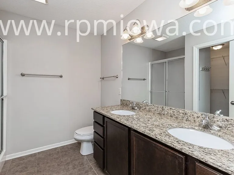 1907 SW Vintage Pkwy — Photo 5