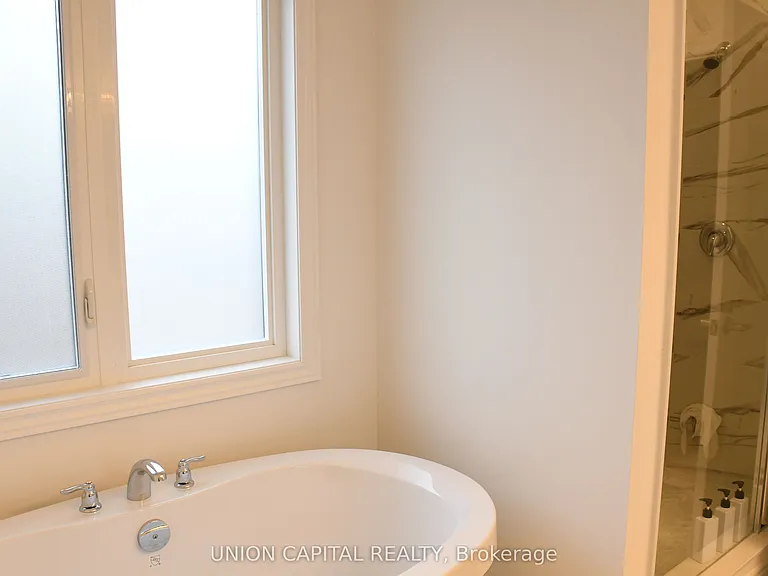 3141 Blazing Star Ave — Photo 29