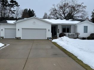 197 Eugene Ave, Muskegon, MI 49441