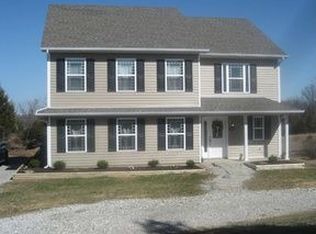 9410 N Boatman Hill Rd, Columbia, MO 65202