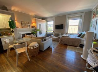 98 Charles St #17R, Boston, MA 02114
