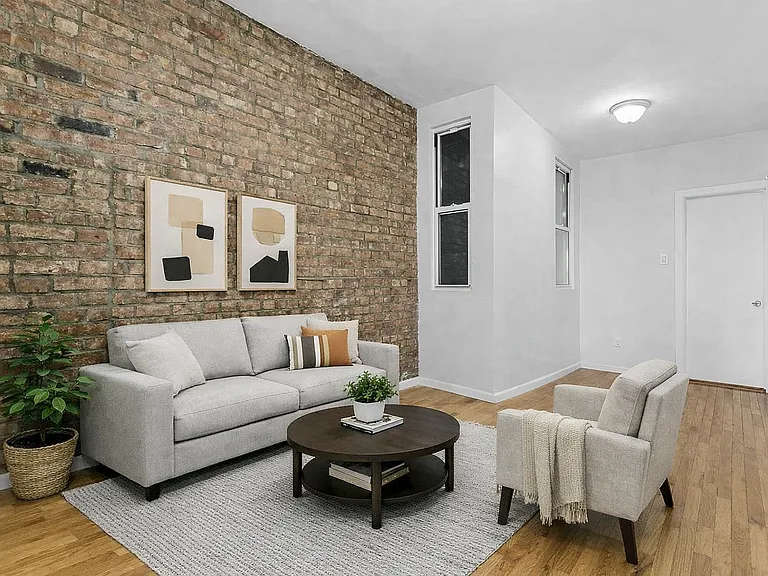 1734 Amsterdam Ave #5S — Photo 2