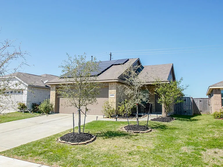 4355 Palmetto Grove Ln — Photo 1