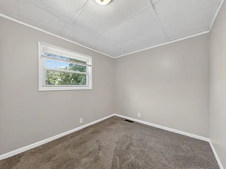 251 Midlothian Rd — Photo 25