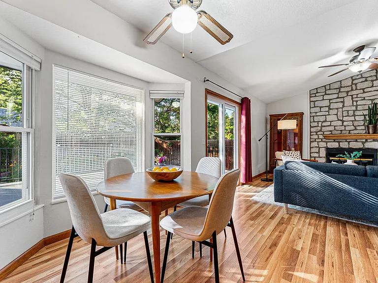 249 S Buchanan Ave — Photo 14