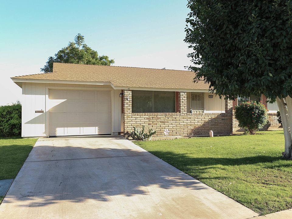 1st image of 9863 N Balboa Dr