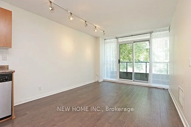 600 Fleet St #225 — Photo 2