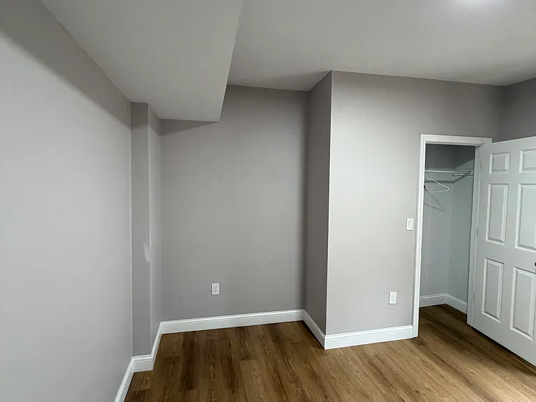 24 E Chestnut St #2 — Photo 17