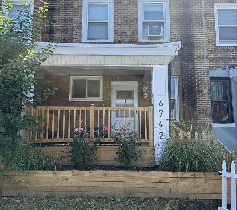 1st image of 6742 Dicks Ave
