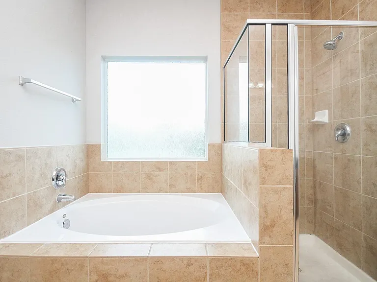 14319 Heath Falls Ln — Photo 19