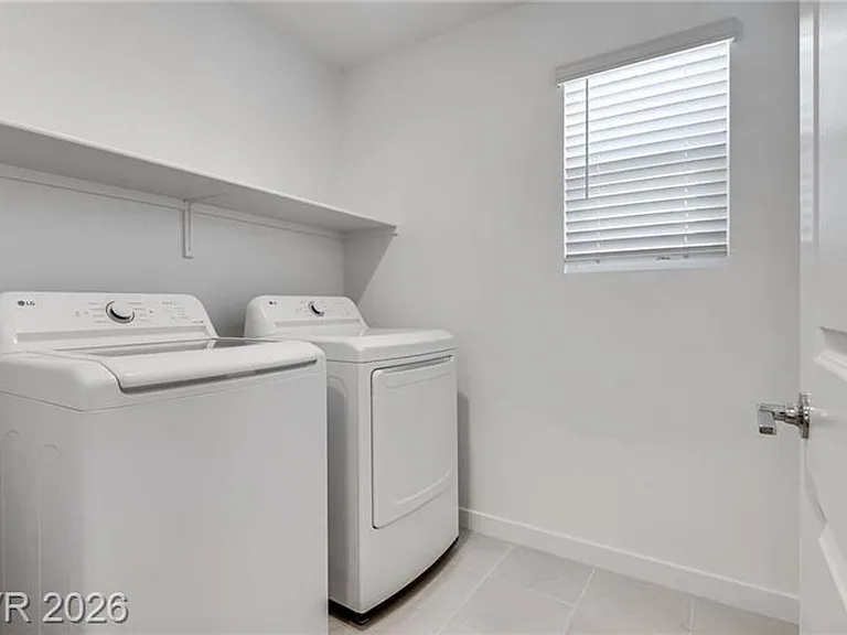 10728 Rhinehill Ave — Photo 10
