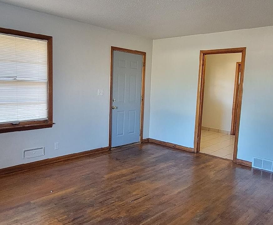 1st image of 2508 Glenwood Ave #1